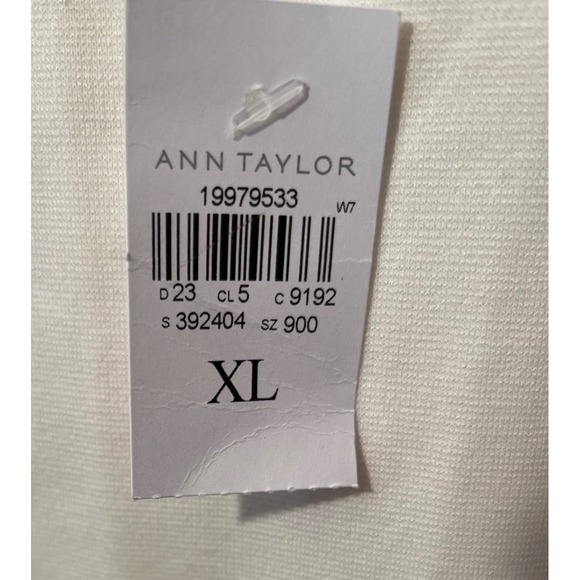 Ann Taylor Cream Short Sleeve Career Casual Blouse Top Women's XL NWT - Picture 3 of 6